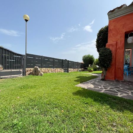 Villa Antonella Сан Теодоро Екстериор снимка