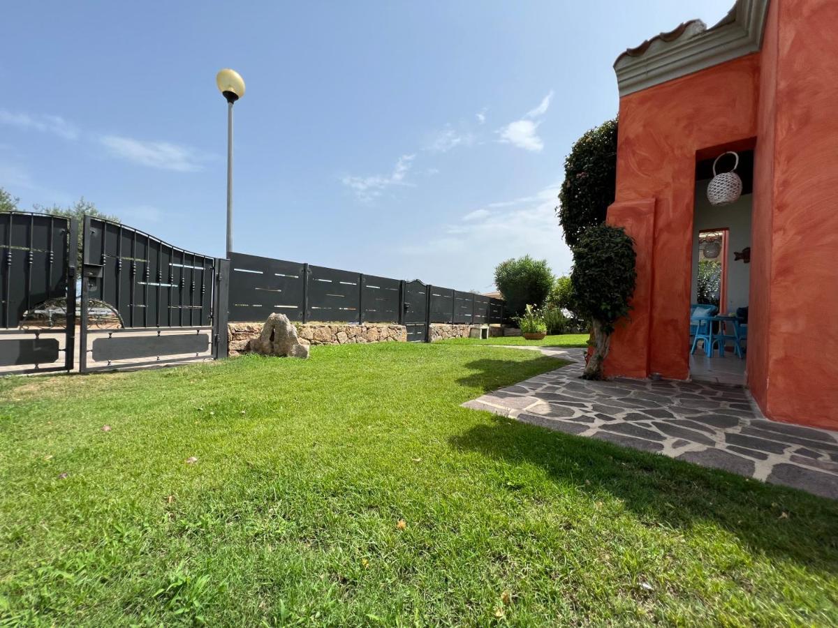 Villa Antonella Сан Теодоро Екстериор снимка